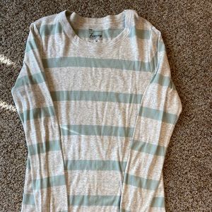 Gap soft long sleeve tee